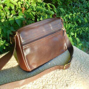 Vintage Coach Matinee Bag 4126, EUC in Mahogany